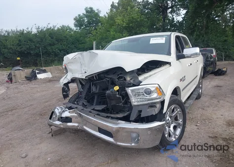 2018 Ram 1500 Laramie 4X4 5'7 Box из США, поврежденный, VIN 1C6RR7NT1JS159292